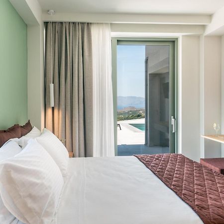 Agios Ioannis  Luxurious Villa Cretan Aura With Private Heated Pool, Jacuzzi And Playroom מראה חיצוני תמונה