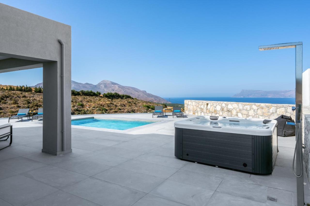 Agios Ioannis  Luxurious Villa Cretan Aura With Private Heated Pool, Jacuzzi And Playroom מראה חיצוני תמונה