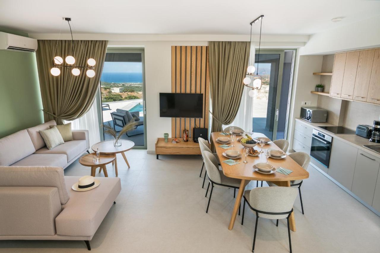 Agios Ioannis  Luxurious Villa Cretan Aura With Private Heated Pool, Jacuzzi And Playroom מראה חיצוני תמונה